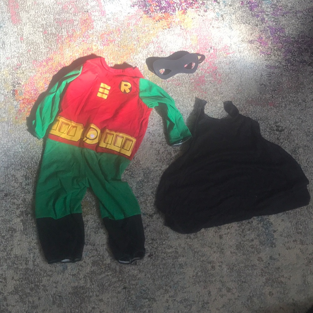 Robin Halloween costume